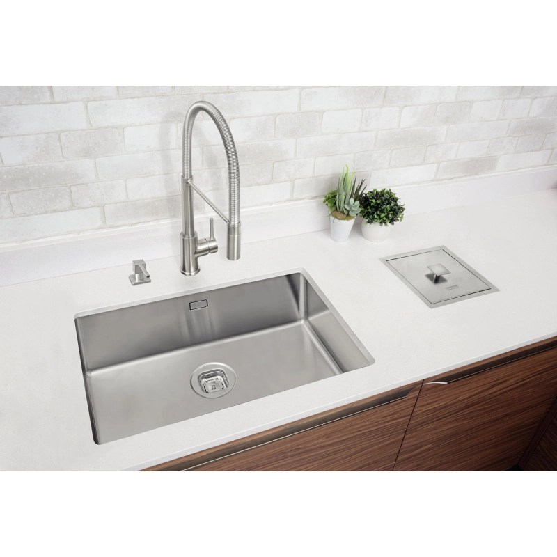 Cuba de embutir Tramontina Design Collection Quadrum Undermount em Aço Inox com Acabamento Acetinado 70 U 74x44 cm
