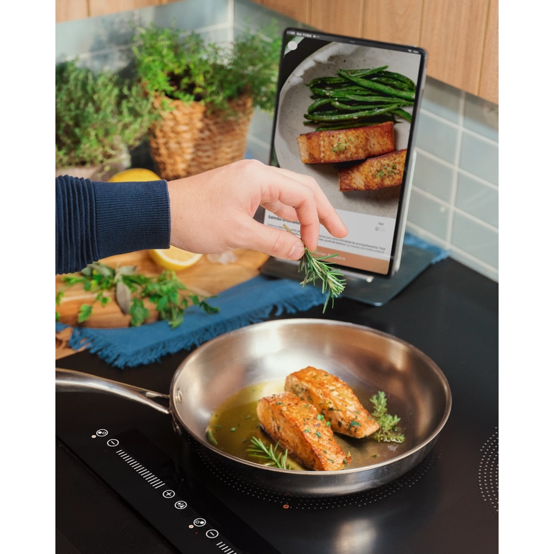 Cooktop de Embutir por Indução Tramontina Guru ThermoGuide Black Series