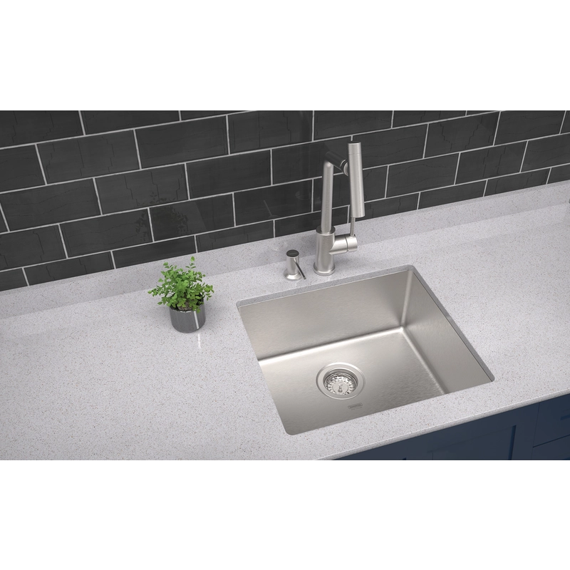 Cuba de embutir Tramontina Design Collection Quadrum Undermount em Aço Inox com Acabamento Acetinado 45 U 45x40 cm