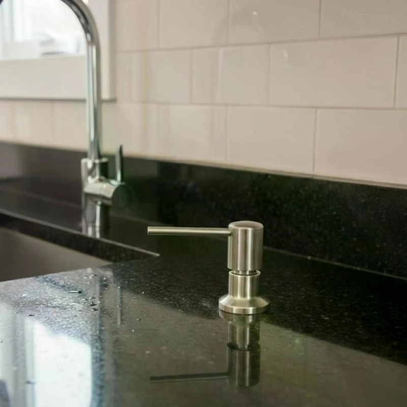 Dispenser de Detergente de Embutir - Brushed