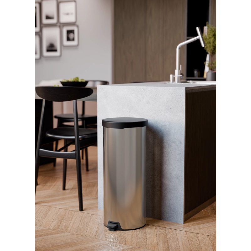 Lixeira com Pedal Tramontina New em Aço Inox com Acabamento Polido 30 L