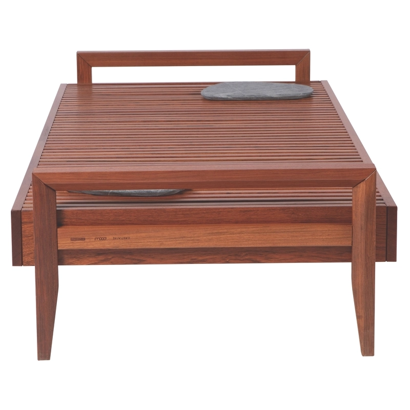 Mesa Retangular Tramontina Mood em Madeira Jatobá FSC com Braços Baixos e Pedra Sabão