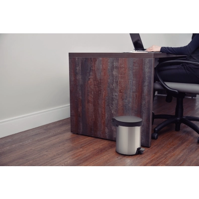 Lixeira com Pedal Tramontina New em Aço Inox com Acabamento Polido 5 L